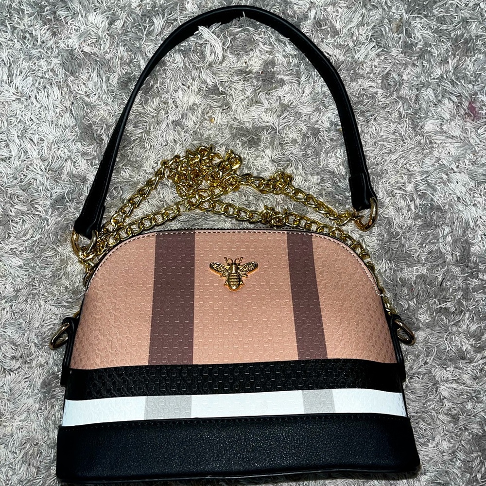 Crossbody purse
